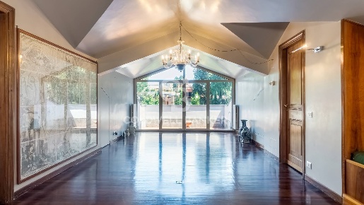 Foto Appartamento in Via Di Villa Sacchetti, Roma Parioli di 81 m²