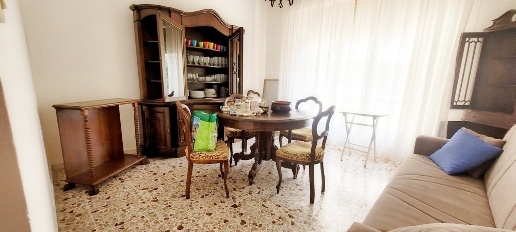 Foto Appartamento in Via Mentana, Siena di 65 m² con 3 locali in vendita