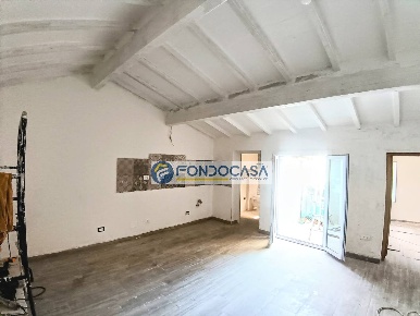 Foto Appartamento in via vii luglio, Carrara Centro di 58 m² con 3 locali