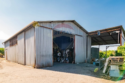 Foto Capannone industriale in Via Provinciale per Riposto, Acireale