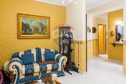 Foto Appartamento a Paternò di 116 m² con 4 locali in vendita