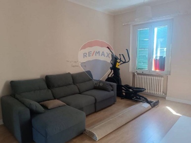Foto Appartamento a Ancona Le Grazie di 90 m² con 4 locali in affitto
