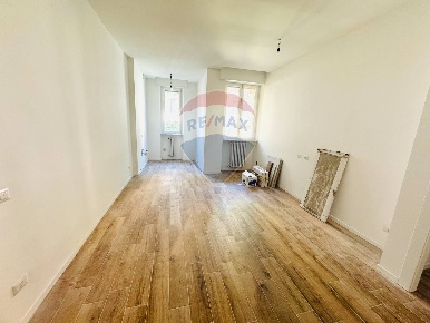 Foto Appartamento a Pavia Centro Storico di 90 m² con 3 locali in vendita