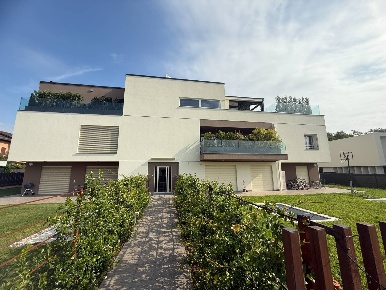 Foto Appartamento in via maria callas, Usmate Velate Velate di 100 m²