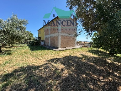 Foto Casa indipendente in FEDERICO CONTI, Santa Maria Nuova Centro di 88 m²