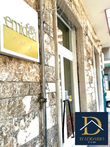 Foto Attività commerciale in Via  general Messina, Taranto Tre Carrare