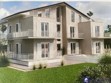 Foto Appartamento in VIA FERDINANDO MICHELI, Carrara Marina di Carrara