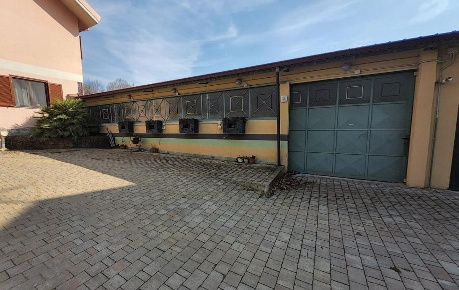 Foto Magazzino a Caselette Centro di 283 m² con 1 locali in vendita
