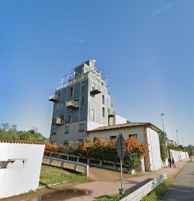 Foto Appartamento a Rozzano di 302 m² con 4 locali in vendita