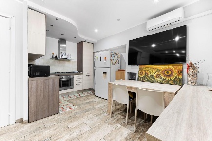 Foto Appartamento in Via Milano, Cologno Monzese Centro di 92 m² in vendita