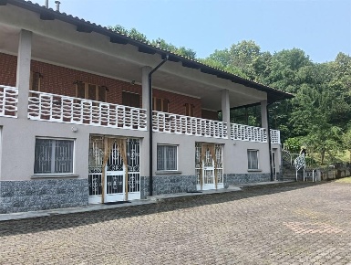 Foto Villa a schiera in Via Magellano, San Secondo di Pinerolo di 150 m²