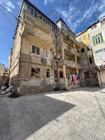 Foto Appartamento in Viale Giostra, Messina Giostra di 100 m² con 4 locali