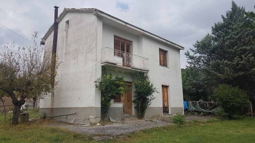 Foto Rustico in Contrada Calvano Apice, Apice di 95 m² con 4 locali