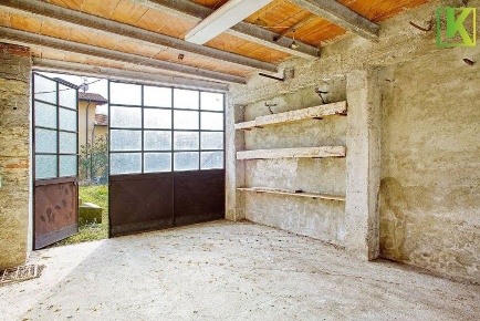 Foto Rustico in via Trieste, Inarzo di 212 m² con 6 locali in vendita