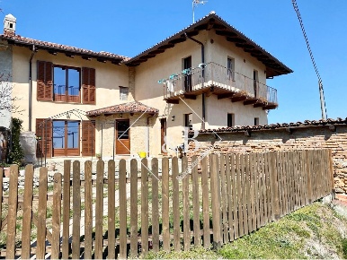 Foto Rustico in aramengo, Aramengo di 270 m² con 9 locali in vendita