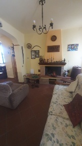 Foto Rustico a Stazzema di 82 m² con 5 locali in vendita
