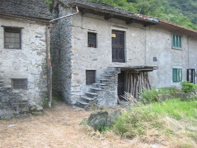 Foto Rustico in pallanzeno 2, Piedimulera Centro di 50 m² con 3 locali