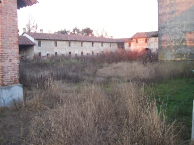 Foto Rustico a Tavazzano con Villavesco di 2200 m² con 10 locali in vendita