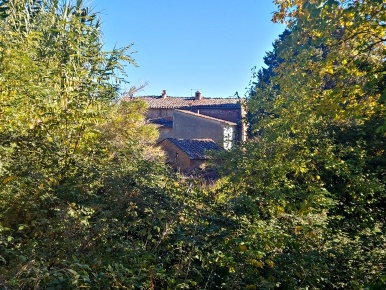 Foto Rustico in Zona Valdichiana, Siena di 580 m² con 10 locali in vendita