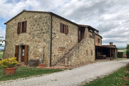 Foto Rustico a Asciano di 500 m² con 10 locali in vendita