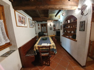 Foto Rustico in Stazzema, Stazzema di 80 m² con 3 locali in vendita