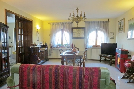 Foto Rustico a Monteroni d'Arbia di 300 m² in vendita