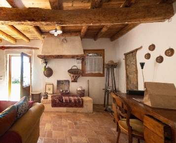 Foto Rustico a Villaga di 260 m² con 9 locali in vendita