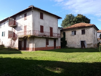 Foto Rustico in Frazione  Arzello 18, Melazzo di 150 m² con 9 locali