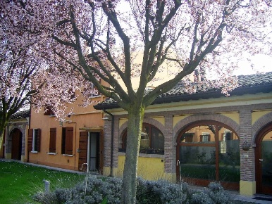 Foto Rustico a Mantova di 290 m² con 7 locali in vendita