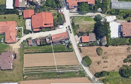 Foto Rustico a Camaiore di 110 m² con 5 locali in vendita