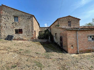 Foto Rustico a Buonconvento di 570 m² in vendita