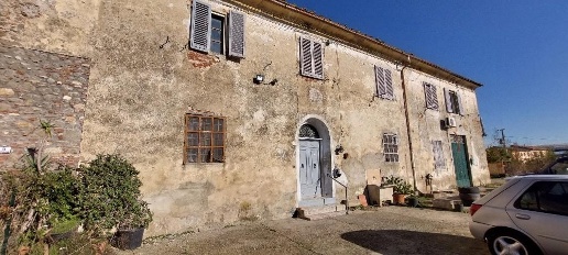 Foto Casale a Pistoia Ramini - Bargi di 200 m² con 7 locali in vendita