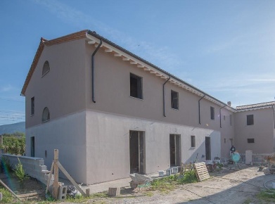 Foto Casale a Cascina Semicentro di 120 m² con 5 locali in vendita