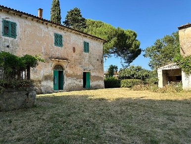 Foto Casale a Casciana Terme Lari Le Casine Perignano Spinelli di 420 m²