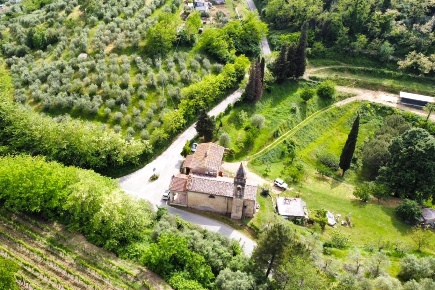 Foto Casale a Palaia Forcoli di 243 m² con 10 locali in vendita