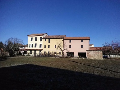 Foto Casale a Castelnuovo Bormida di 1000 m² con 20 locali in vendita