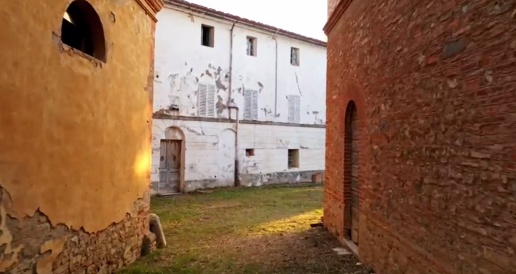 Foto Casale a Asciano Torre a Castello di 7000 m² con 60 locali in vendita