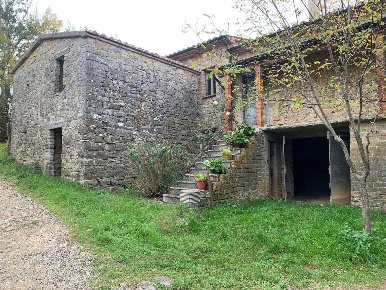 Foto Casale a Semproniano Catabbio di 120 m² con 5 locali in vendita