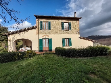 Foto Casale a Lastra a Signa di 433 m² con 11 locali in vendita