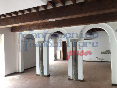 Foto Loft a Pisa Sant'Antonio di 200 m² con 4 locali in affitto