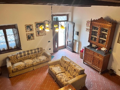 Foto Casale a Montale Stazione Di Montale Agliana di 190 m² con 6 locali