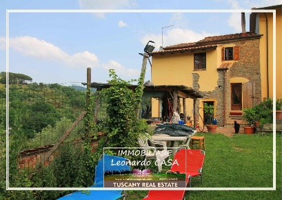 Foto Casale a Lamporecchio San Baronto di 110 m² con 5 locali in vendita