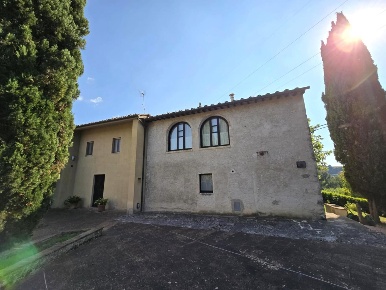 Foto Casale a Colle di Val d'Elsa Colle Bassa, Via Gramsci di 335 m²