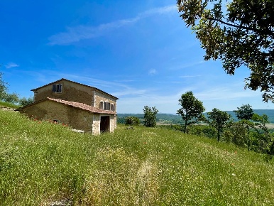 Foto Casale a Rapolano Terme di 240 m² con 8 locali in vendita