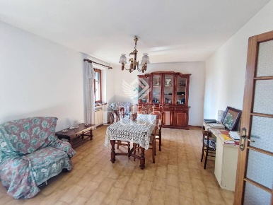 Foto Casale a Massarosa Piano di Conca di 250 m² con 10 locali in vendita