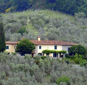 Foto Casale a Lamporecchio San Baronto di 537 m² con 10 locali in vendita