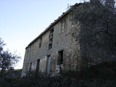 Foto Casale a Buti di 120 m² in vendita