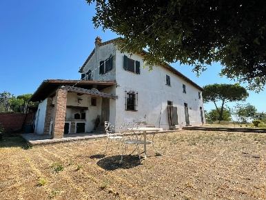 Foto Casale a San Miniato Cusignano, Canneto di 280 m² con 8 locali