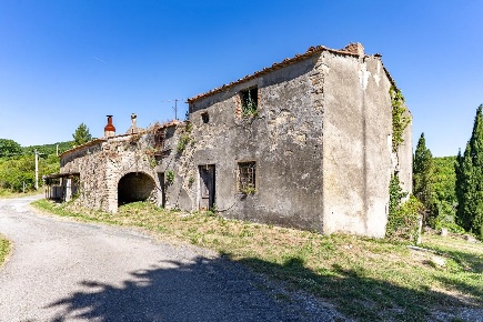 Foto Casale a Monteverdi Marittimo Centro di 600 m² con 16 locali