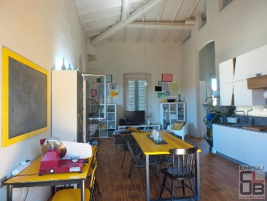 Foto Loft a San Miniato Ponte a Egola, Stibbio di 120 m² con 4 locali